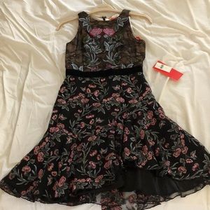 Monique L’huillier dress